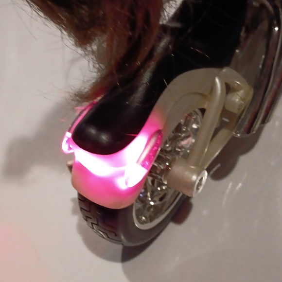 VINTAGE RARE HTF Bratz Boyz Motorcycle Motorcycle - Picture 3 of 3